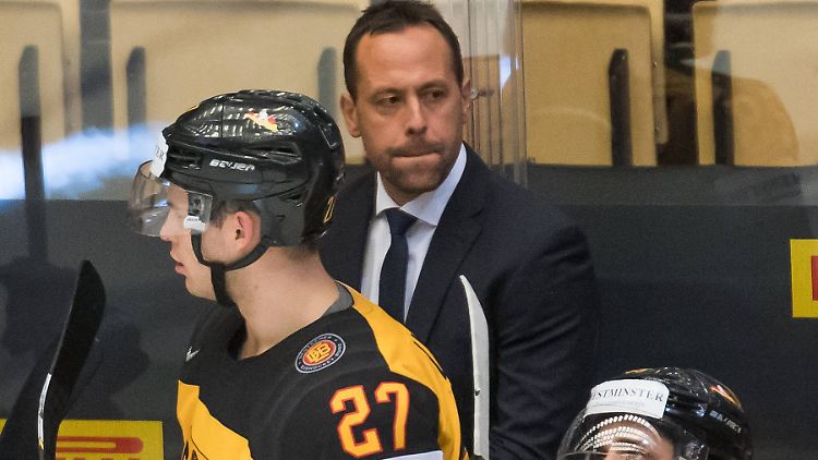 Der Eishockey-Boom ist bereits wieder abgeebbt, Bundestrainer Marco Sturm ist auf dem Boden der Tatsachen.
