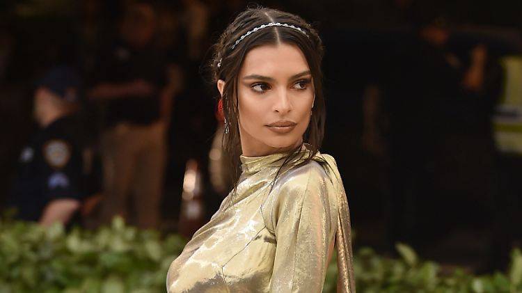 Emily Ratajkowski hat das sexy Instagram-Bild quasi perfektioniert.