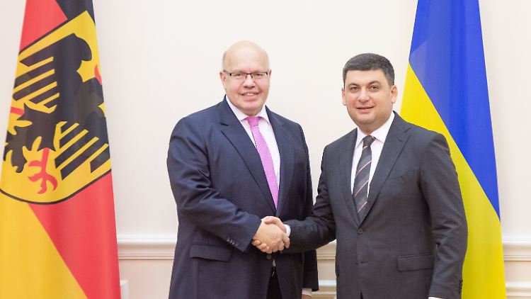 Wirtschaftsminister Altmaier betont bei seinem Besuch in Kiew die gute Beziehung zwischen Deutschland und der Ukraine.