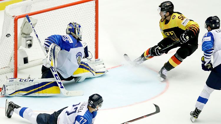 Der Treffer von Youngster Markus Eisenschmid beendete die WM-Pleitenserie des DEB-Teams gegen Finnland.