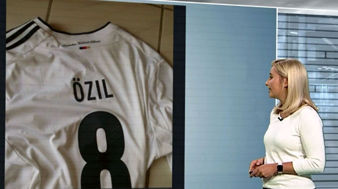 ÖzilGündogan.jpg