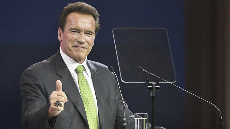 In feinster Hollywood-Manier ruft Arnold Schwarzenegger die Weltgemeinschaft zu einer entschlossenen Umweltpolitik auf.