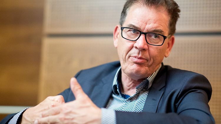 Gerd Müller kritisiert den "Immer-Weiter-Schneller-Mehr-Kapitalismus".