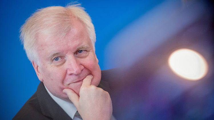 Horst Seehofer will als Bundesinnenminister Abschiebungen beschleunigen.