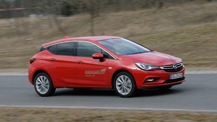 Schnell ist man mit dem Opel Astra CNG nicht unterwegs, aber dafür umweltschonend.