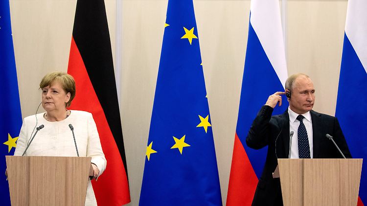 Merkel und Putin kennen sich seit 2005 persönlich. Eine herzliche Beziehung entwickelten sie nicht.