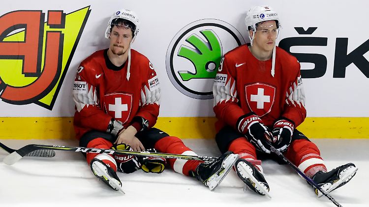 Frustrierte Eishockey-Eidgenossen.