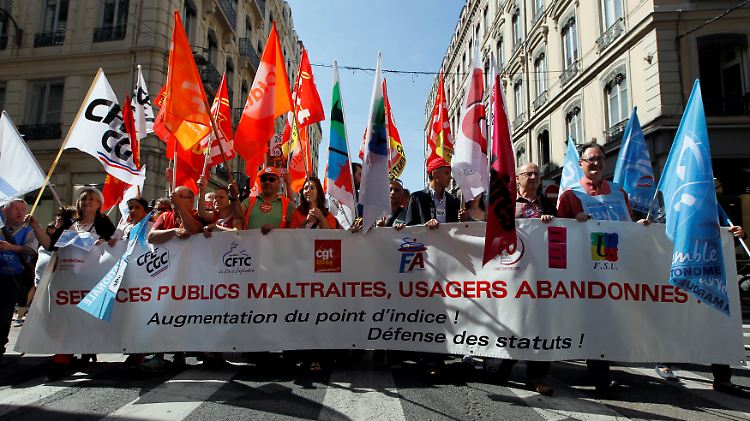 Gegen Macrons Reformen: Im Öffentlichen Dienst befürchten Frankreichs Angestellte umfangreiche Kürzungen.