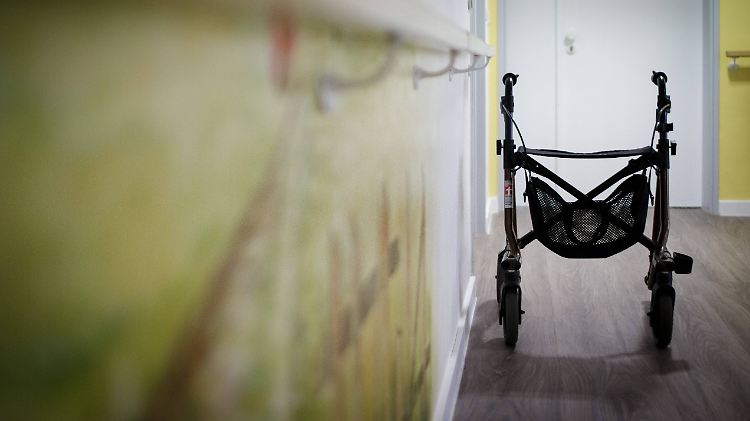 Die 13.000 Stellen sollen von den Krankenkassen finanziert werden.