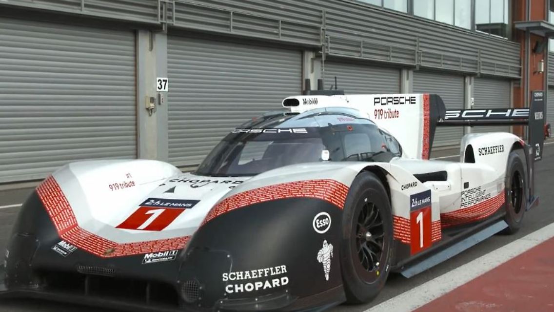 porsche.JPG