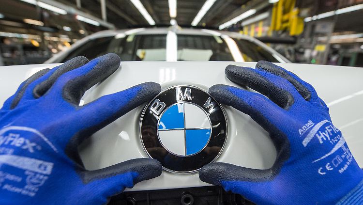Auf bis zu 25 Prozent könnten die USA ihre Schutzzölle auch auf deutsche Auto-Importe erhöhen.