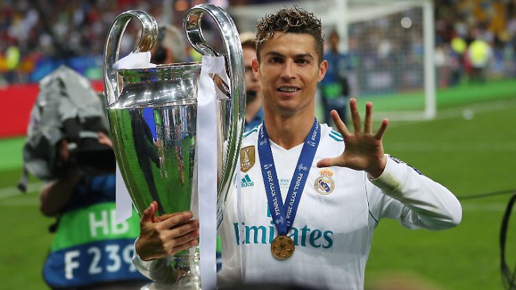 "Cristiano, quédate! – "Cristiano, bleib hier!"