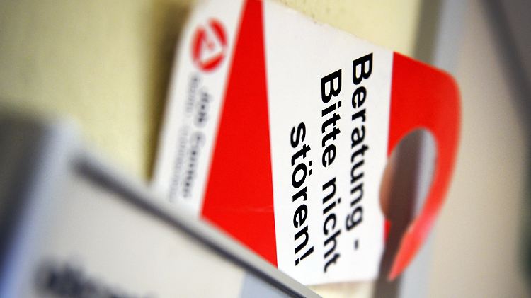 Das Verwaltungsgeld fehlt bei der Eingliederung von Arbeitslosen.