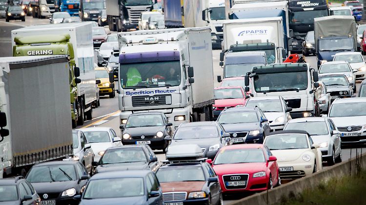 Die "Verkehrsdichte" ist laut dem Bundesbeauftragten auf vielen belasteten Strecken einfach zu hoch.