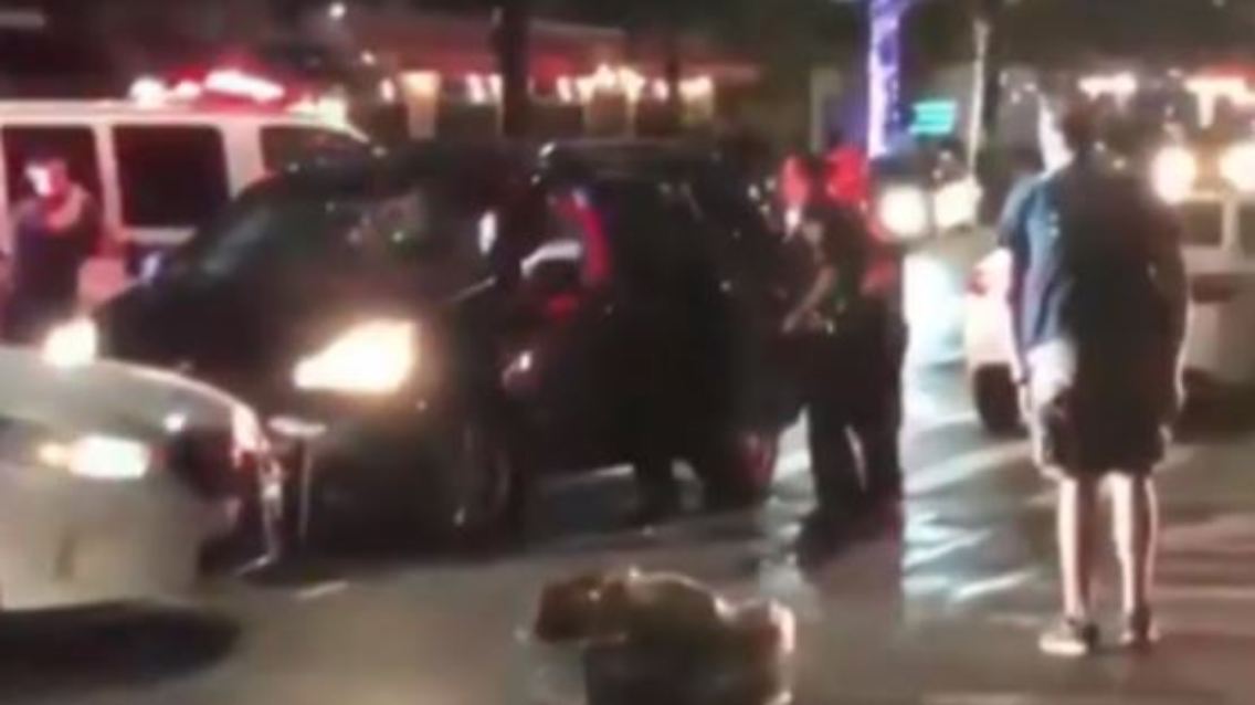 Polizeikontrolle Ausraster.JPG