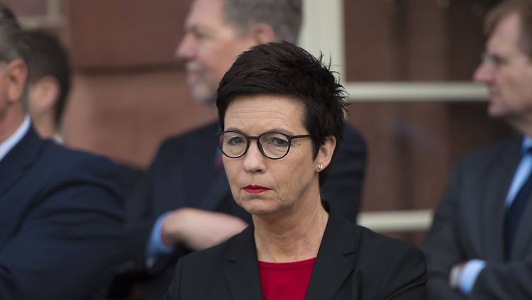 Bamf-Präsidentin Jutta Cordt muss sich an diesem Dienstag dem Innenausschuss des Bundestages stellen.
