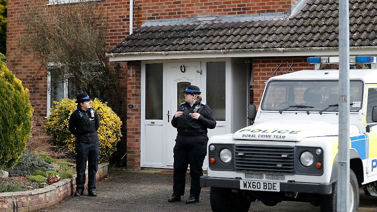 Skripal und seine Tochter wurden durch das Nervengift Nowitschok schwer verletzt.