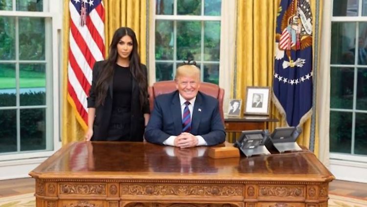 Kardashian Trump.JPG
