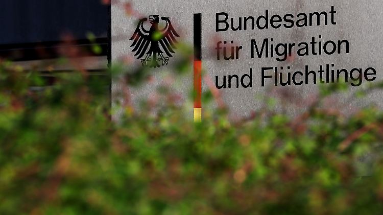 Die Arbeitsabläufe im Bamf werden momentan vom Innenministerium und dem Innenausschuss des Bundestages hinterfragt. 