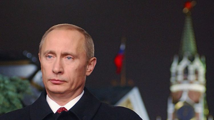 Einmal jährlich bekommen alle Russen den Erlöserturm zu sehen: Bei Putins Silvesteransprache. 
