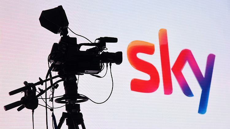 Sky ist in Deutschland vor allem als Sportsender bekannt, der unter anderem die Fußball-Bundesliga überträgt. 