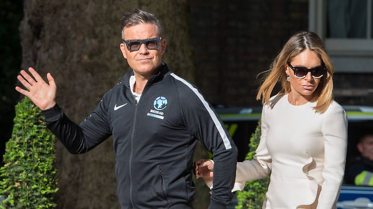 Robbie Williams und Ehefrau Ayda Field kurz vor dem Hotelbrand in London.
