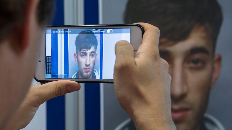 Nach neuesten Erkenntnissen könnte Ali B. zur Tatzeit bereits 21 Jahre alt gewesen sein.