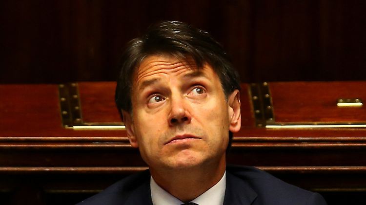 Richtlinienkompetenz? In der Praxis holt sich Conte lieber Rückendeckung vom Parteichef.
