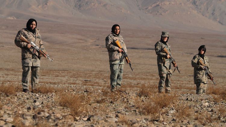 In der Provinz Herat im Westen Afghanistans wurden 17 Soldaten getötet.