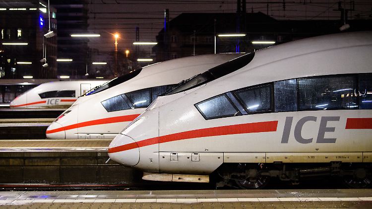 Im Fernverkehr läuft es derzeit deutlich besser als beim Gütertransport.