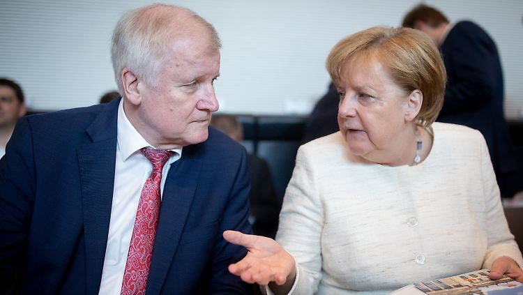 Können sie ihren Streit noch beilegen? Horst Seehofer und Angela Merkel.