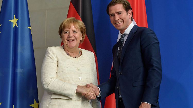 Merkel will eine europäische Lösung der Asylfrage, das sagte sie auch noch einmal am Abend bei ihrem Treffen mit Österreichs Kanzler Kurz.