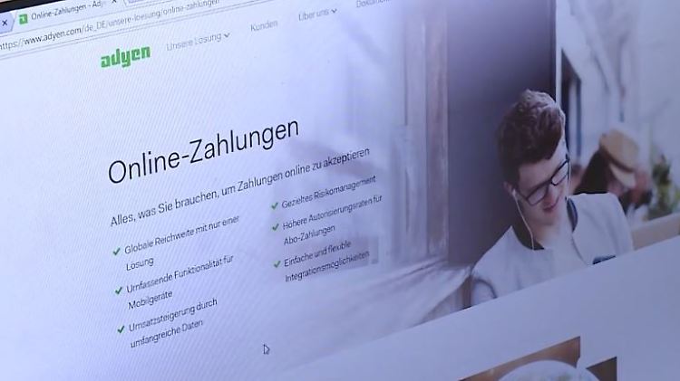 adyen.JPG