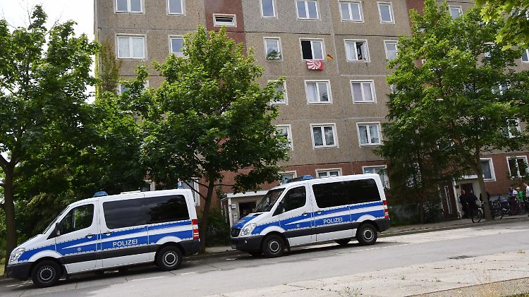 In Cottbus war die Polizei mit einem Großaufgebot im Einsatz.