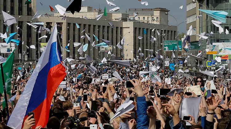 In Moskau protestieren die Menschen gegen die Zensur des Internets.