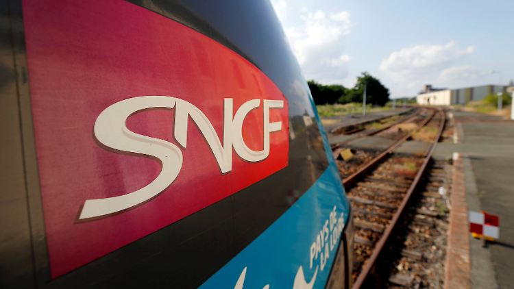 Die französische Staatsbahn SNCF wird künftig in eine Aktiengesellschaft umgewandelt