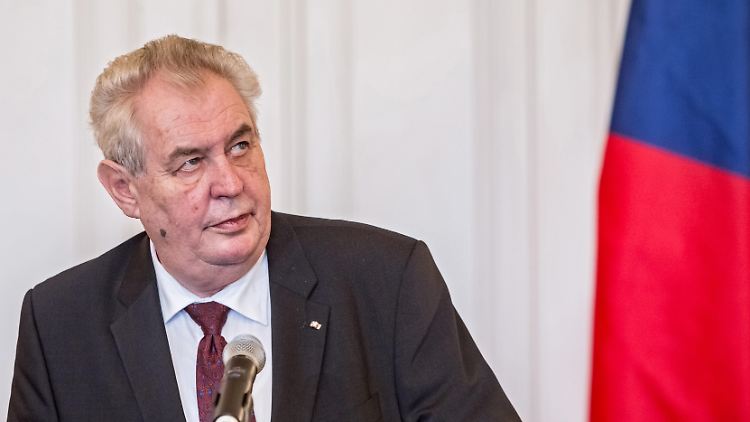 Zeman kritisiert Moskat, warnt aber auch vor Hysterie.