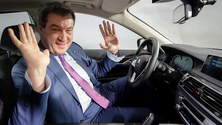 "Eines ist ganz klar: Bayern ist Autoland und daher sind wir gegen Fahrverbote", sagt Ministerpräsident Söder.