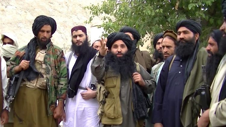 Dieses undatierte Bild zeigt im Zenbtrum Mullah Fazlullah.
