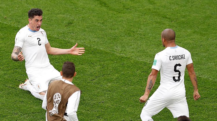 Innenverteidiger Jose Gimenez entscheidet die Partie für die Uruguayer.