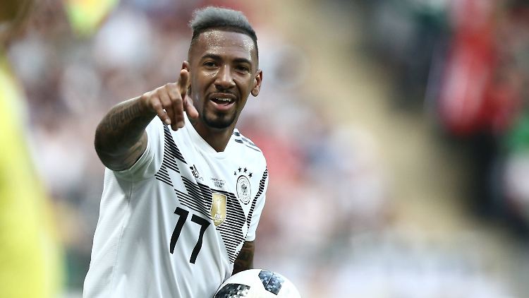 Boateng war vor dem WM-Start offenkundig nochmal beim Friseur.