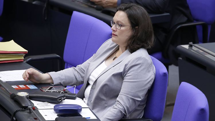 Es sieht nicht gut aus für die SPD - seit Nahles den Vorsitz übernahm, sind die Umfragen nicht besser geworden. 