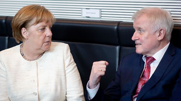 Uneins beim Thema Asylpolitik: Angela Merkel und Horst Seehofer.