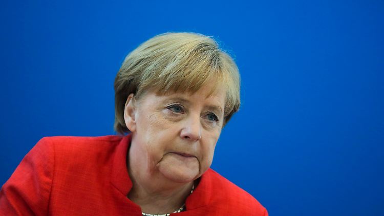 Merkel: Eine Kanzlerin und ein Innenminister müssen gesprächsfähig sein.