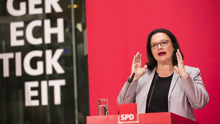 SPD-Chefin Andrea Nahles will beschleunigte Asylverfahren für Flüchtlinge, die bereits in einem EU-Land registriert sind.