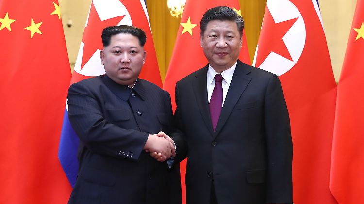 Kim Jong Un und Xi Jinping beim Treffen Ende März.