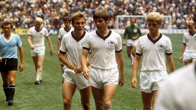 Geschafft, aber Dritter: die DFB-Elf bei der WM 1970.