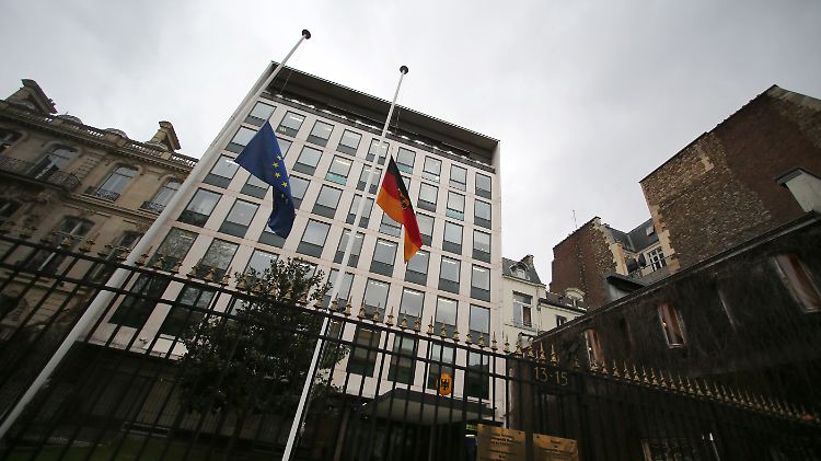 Die Deutsche Botschaft in Paris. 