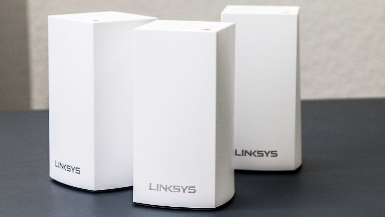 Das Linksys-Velop-System kostet in der Dual-Band-Version als Dreierpack 300 Euro.