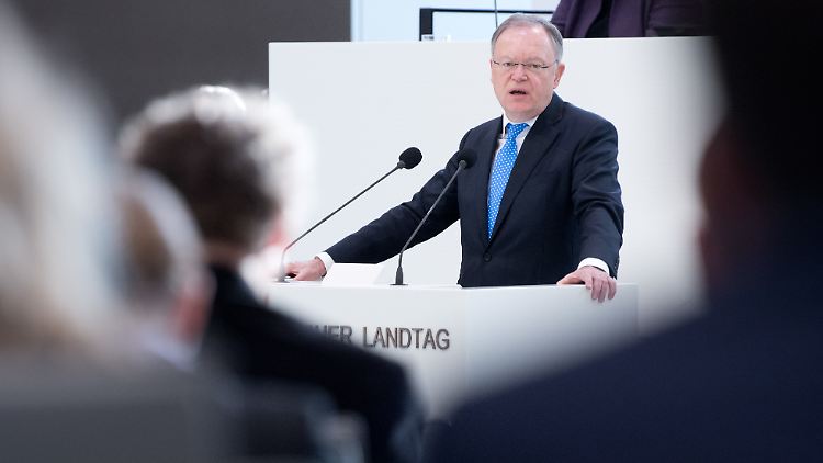 "Übrigens": Da ist eine Milliarde Euro auf dem Konto.